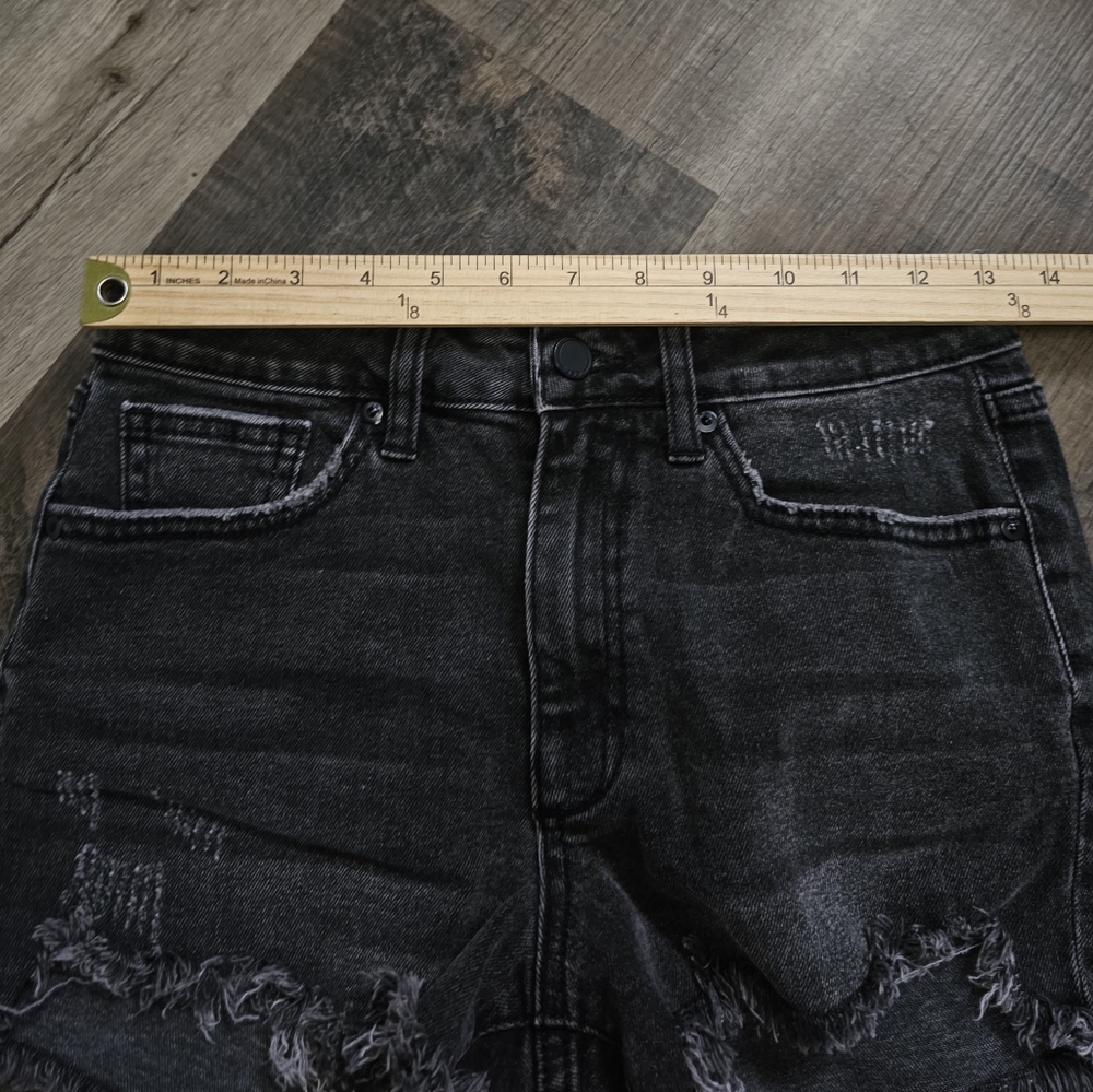 JBD, Women's Black Denim Shorts, Size Small - Picture 4 of 7